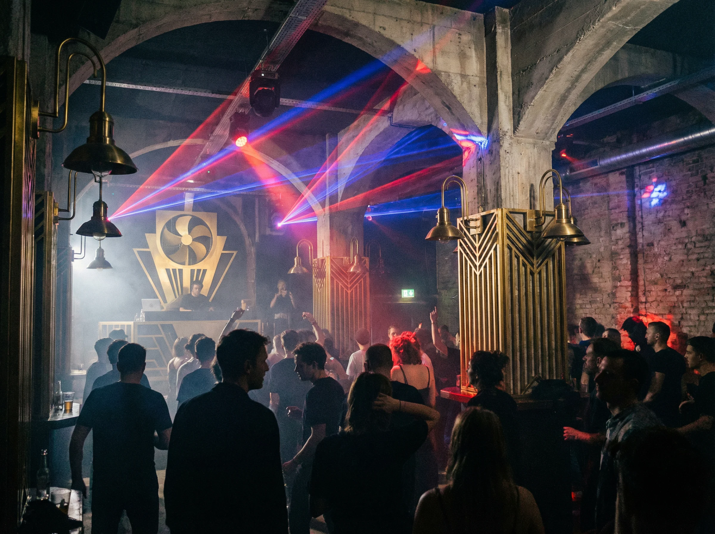 壹号娱乐 - 伊比萨岛：地中海上的派对天堂